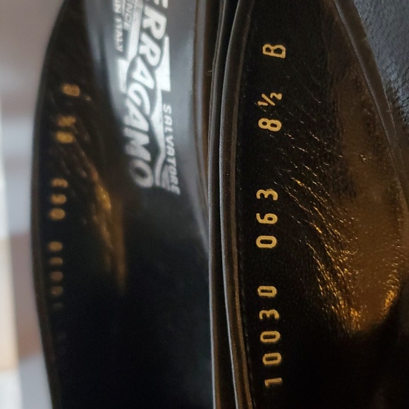 Vintage Ferragamo mules - Picture 5 of 8